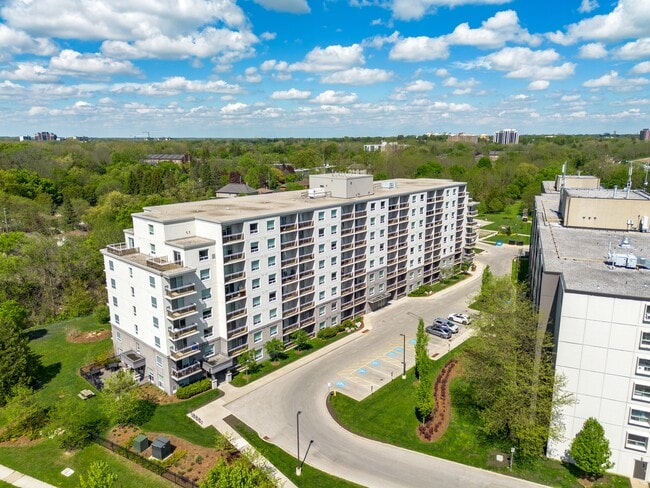 Building Photo - 271 Platts Lane