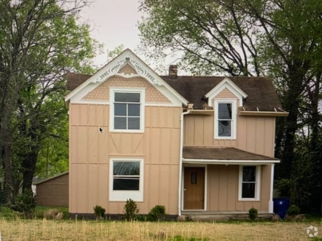 Building Photo - 2025 E 3rd Ave Rental