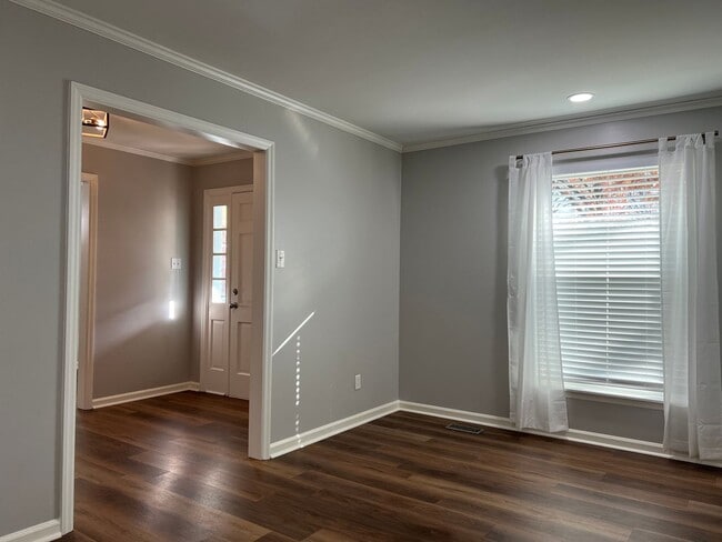 Photo - 1816 Breckenridge Dr