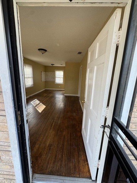 Photo - 4071 Grey Rd