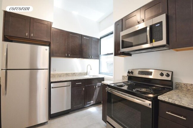 Photo - 530 W 123rd St Apartamento