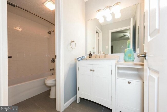 1519 Lincoln Way Unit 301