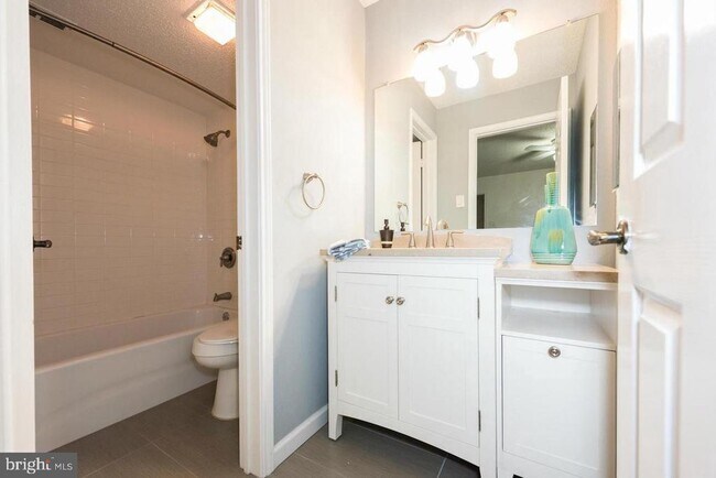 Photo - 1519 Lincoln Way Unit 301