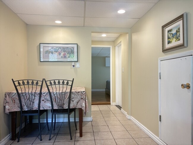 2955 Pasture Cir