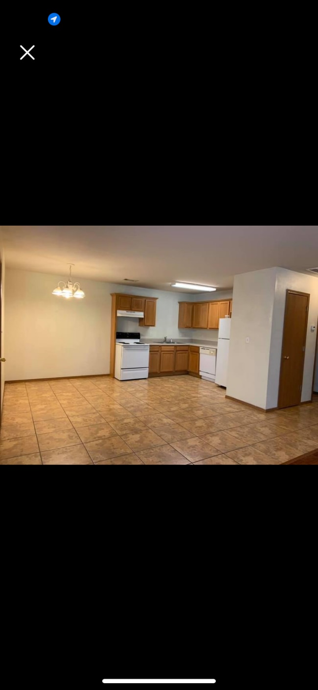 Photo - 311 E Marietta Ct Townhome