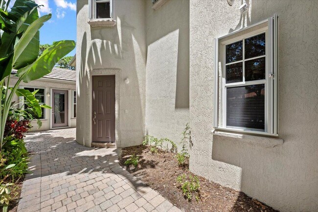Photo - 1029 Vintner Blvd