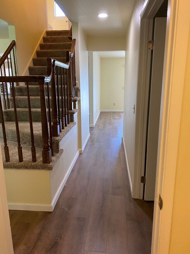 Photo - Coming Soon - Beautifully remodeled 5 bed/... House