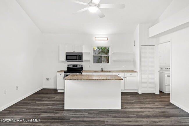 Photo - 1625 Hortana Dr