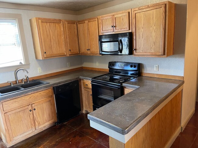 Photo - 1b/1b apartment Unidad 421 Watson Lane. Apt 4