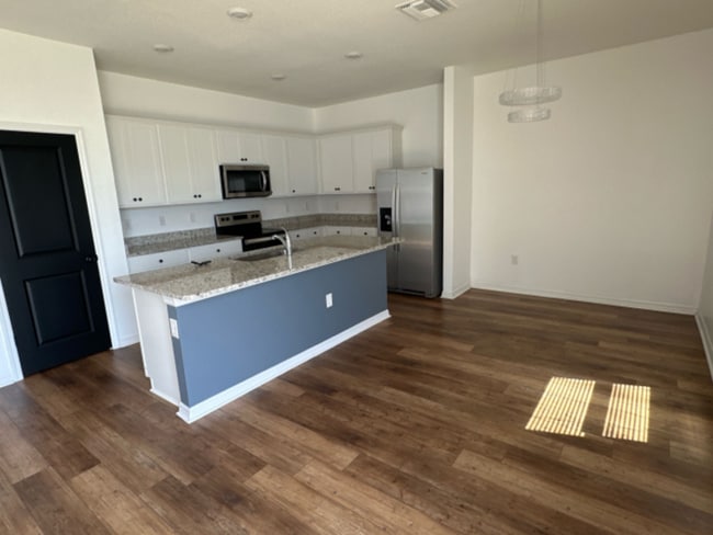 Photo - 29235 Fedora Cir