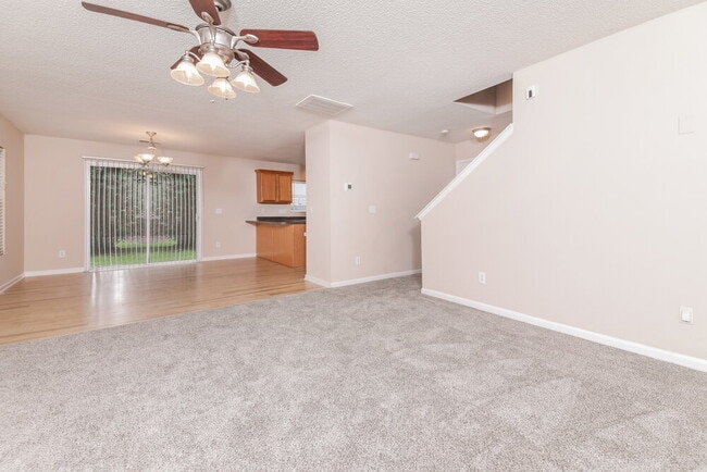 Photo - 101 Palmdale Ct