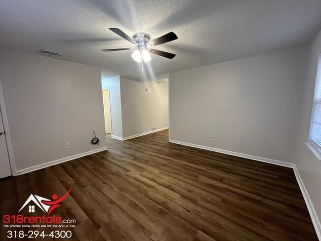 Photo - 4811 Sheryl St