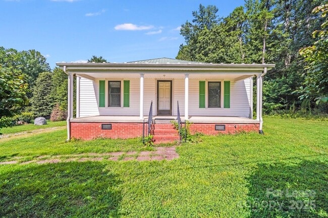Building Photo - 5135 Tucker Ave Rental