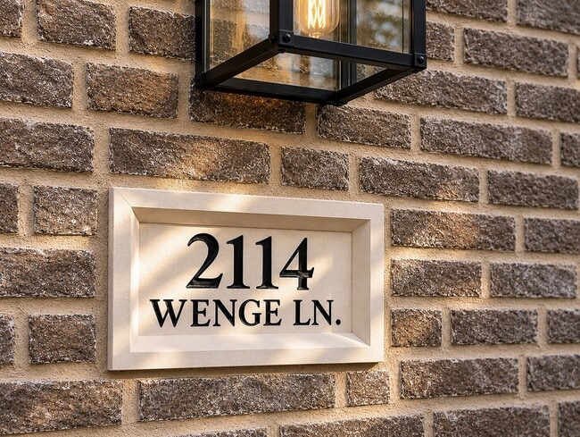 2114 Wenge Ln
