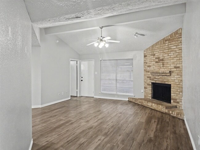 Photo - 4211 Falcon Meadow Dr