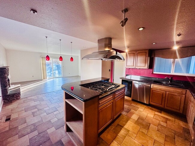 Photo - Charming Three Bedroom in Old Northwest Reno - Sewer & Trash Included! Available NOW!