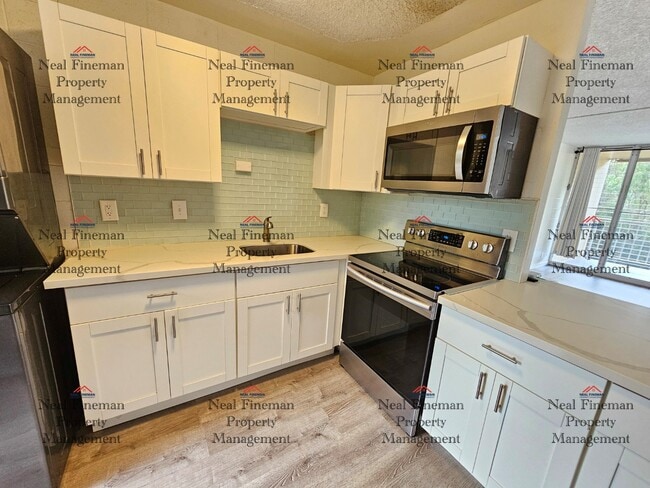 Photo - Waikalani Woodlands in Mililani’s. 2 bed, 1 bath and 2 parking condo Unit Apt D601