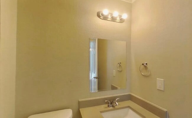 Photo - MOVE IN READY