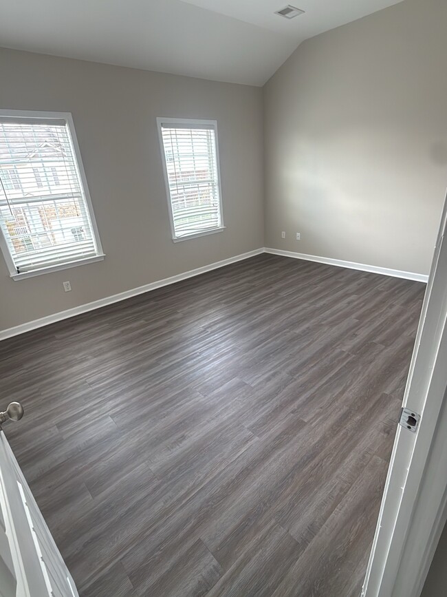 Photo - 654 Pippin Dr