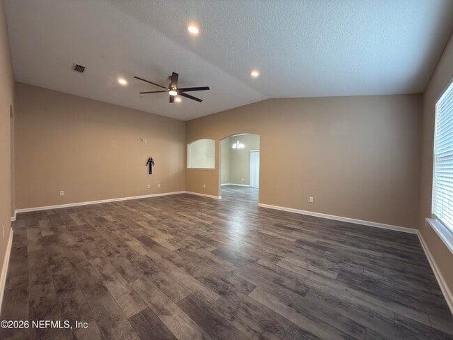 Photo - 2472 Willowbend Dr