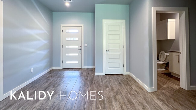 Photo - 1686 Salma Rd