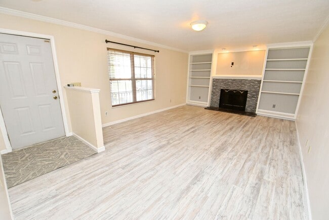 Photo - 3 Bed 2.5 Bath in Penn School District