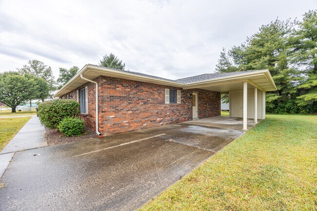 Photo - 2017 Erin Ct Unit 3016 Anthony