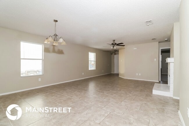 Photo - 12136 Worchester Dr