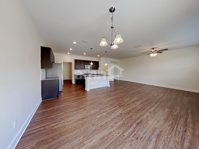 Photo - 8535 Highfield Ave