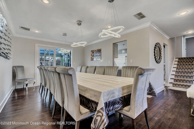 Photo - 278 Lake Ave