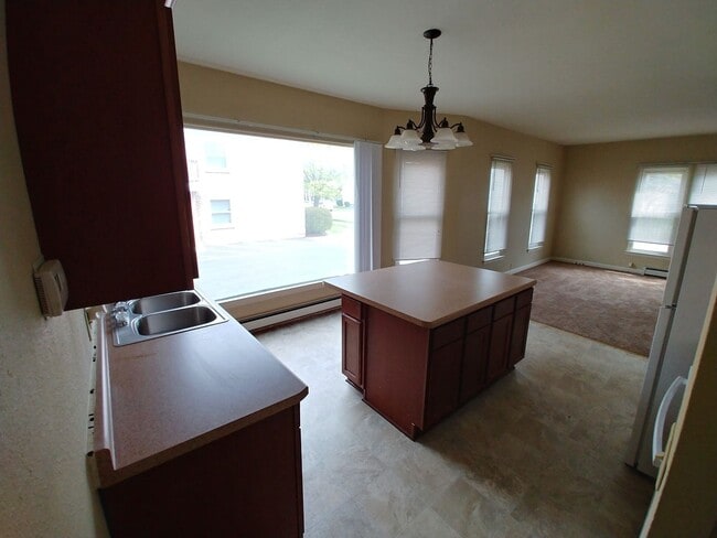 Photo - 189 E Merrill Ave Unidad 189 E Merill Ave - 1