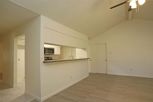 Photo - 5023 Monteith Dr