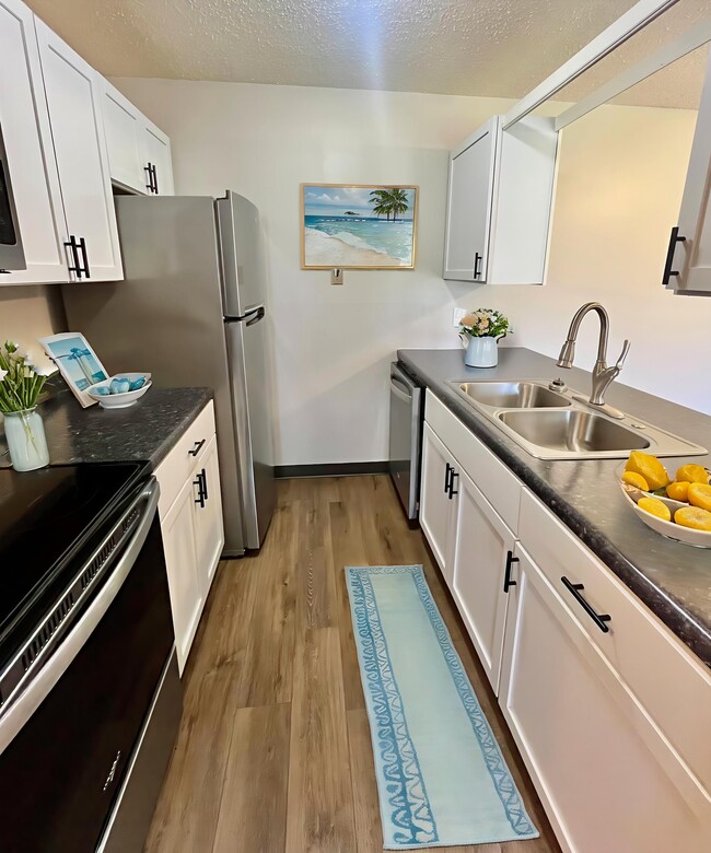 Photo - Bridlewood Apartments