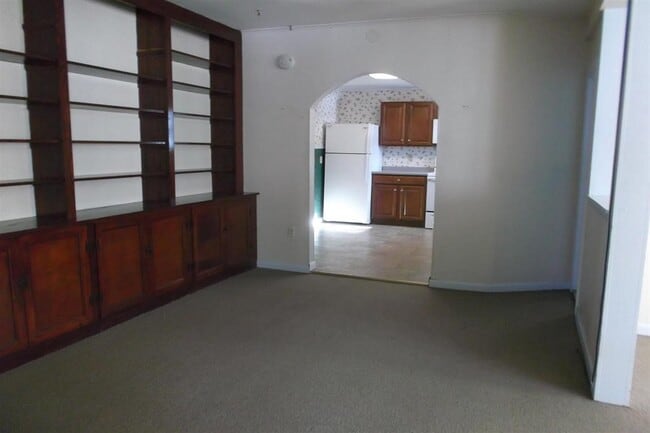 Photo - 37 Upper Welden St