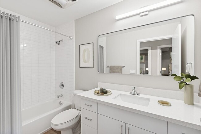 Photo - Riverpark Apartments