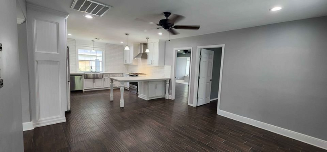 Photo - 105 Mable St Apartamento Unidad A
