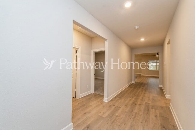 Photo - 624 Brookside Dr House