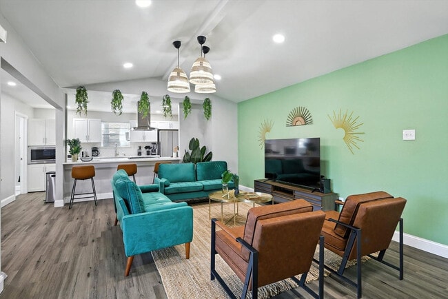 Photo - 1231 Springbrook Cir Unit ID1262017P