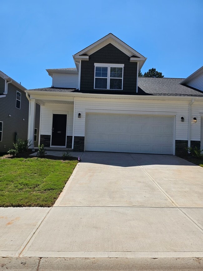 Building Photo - 421 Mariene Dr Rental