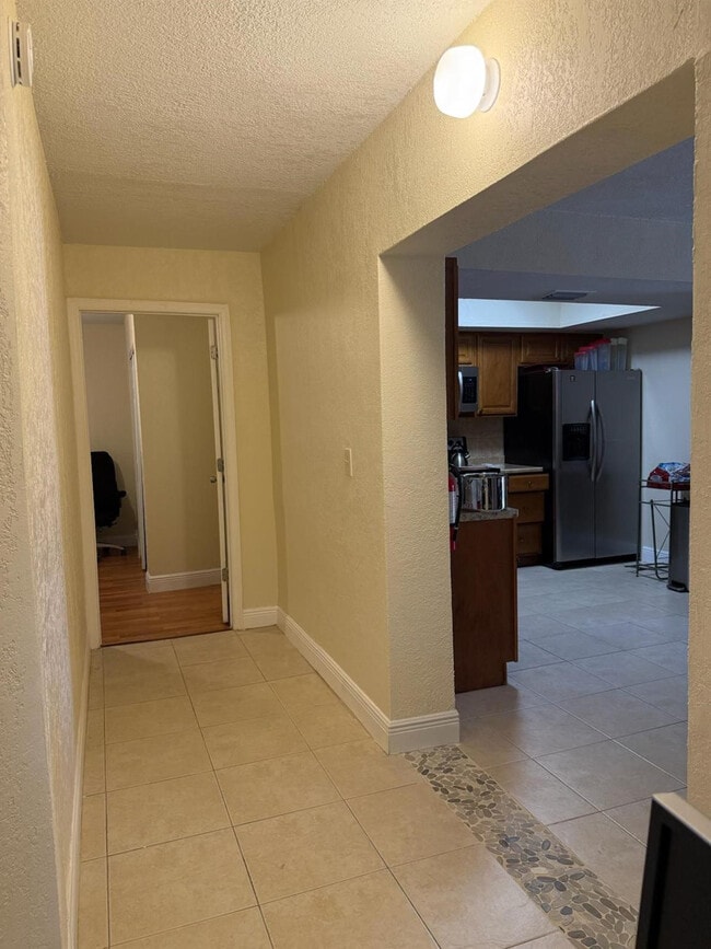 Photo - 5839 NW 16th St