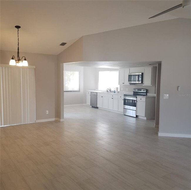 Photo - 13131 Lawrence St