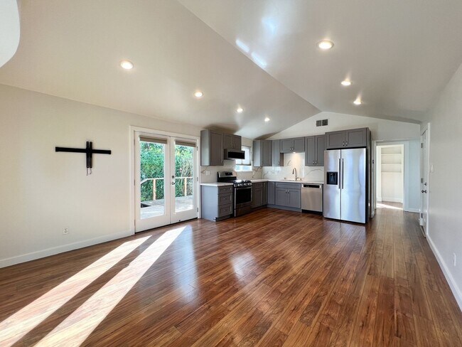 Photo - Renovated Two Bedroom Napa House