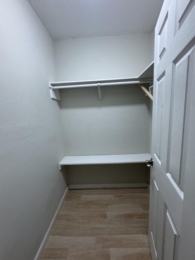 Photo - 10157 Barberry St