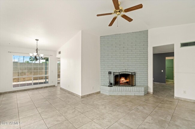 Photo - 8037 N 40th Ave