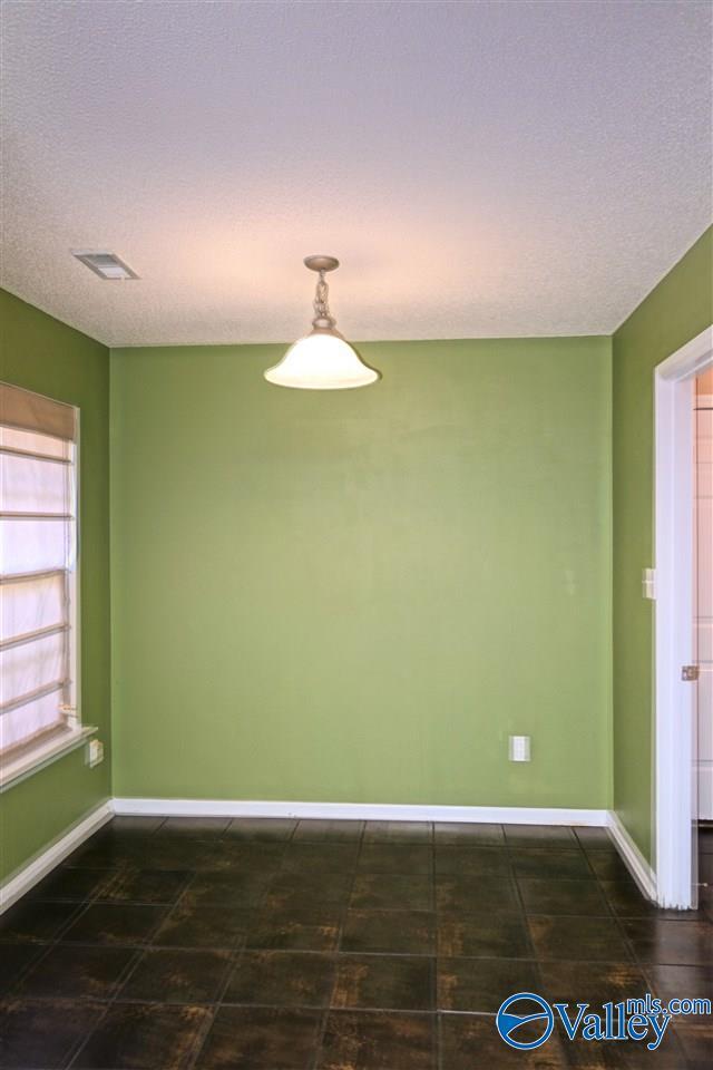 Photo - 139 Potters Wheel NW