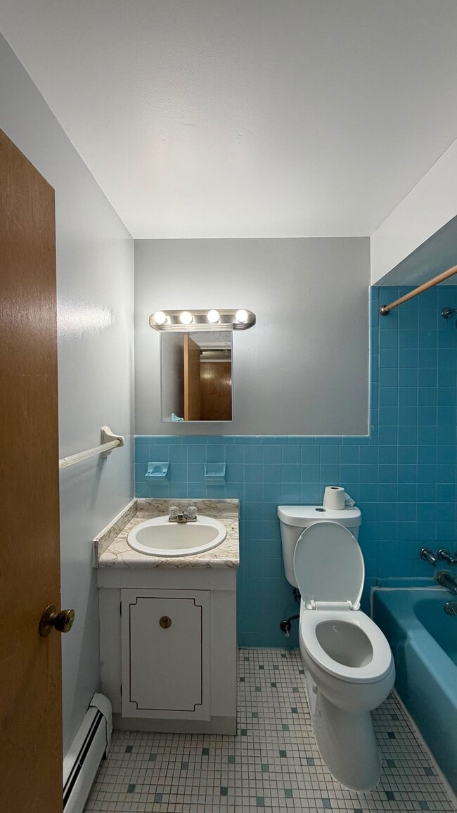 Photo - 2969-2971 Four Towers Dr Unit 71-8