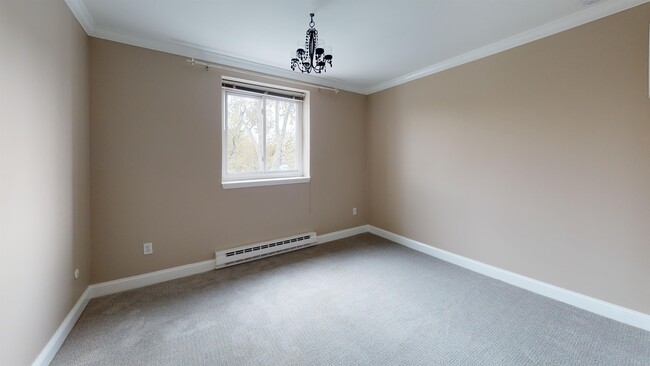 Photo - 326 Broadway