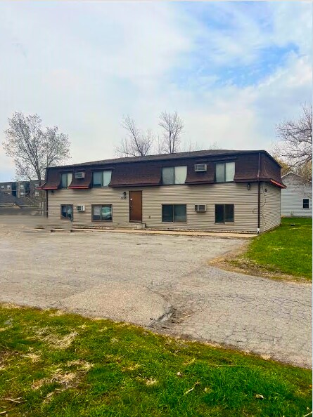 Building Photo - 2120 4th Ave Unit C Rental