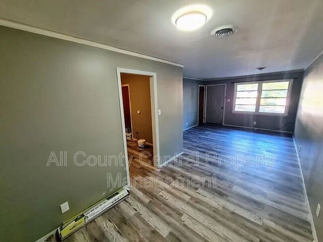 Photo - 3346 Bedford Ln