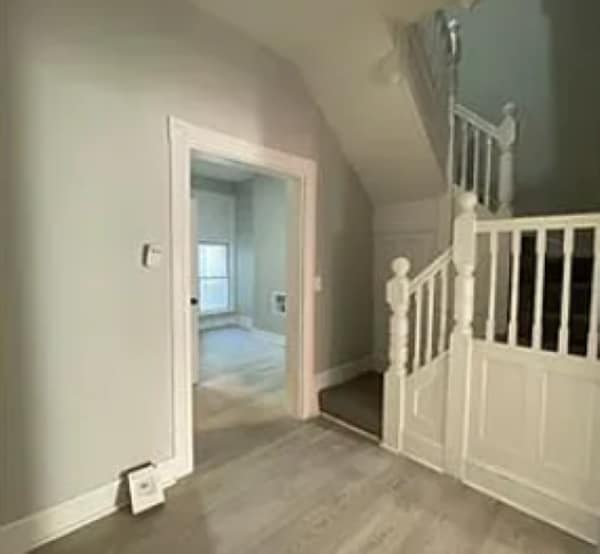 Photo - 5 Bedrooms 2 Bathroom Home